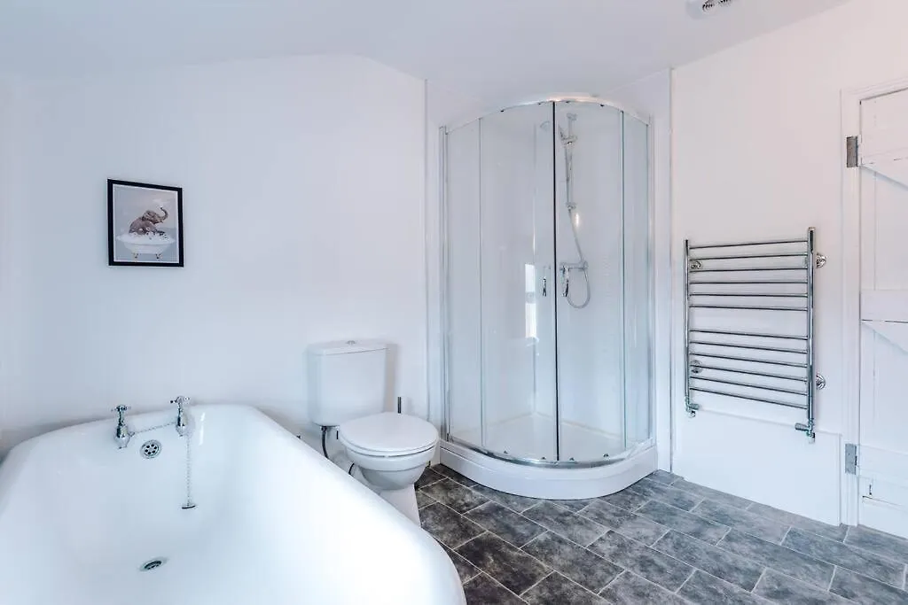 Holiday home Charming 3 Bed Home In The Garden Quarter, Chester